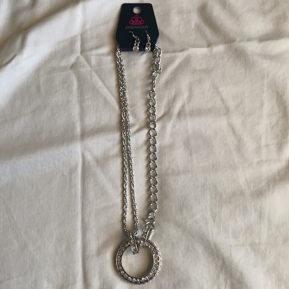 Paparazzi jewelry bundle - Picture 7 of 7